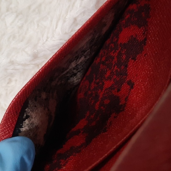 Louie Vuitton French Wallet - Picture 12 of 16